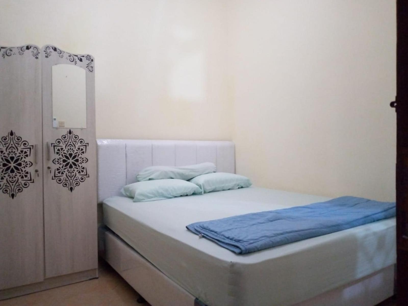 Kadek Jingga House - 3 Bedroom By Bijak Ungasan Exteriör bild