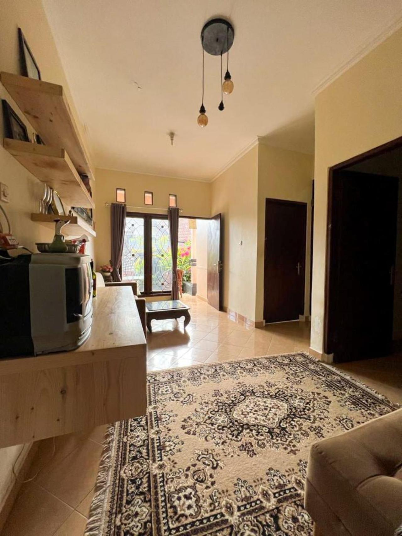 Kadek Jingga House - 3 Bedroom By Bijak Ungasan Exteriör bild
